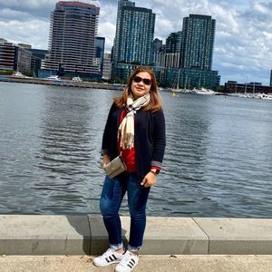 Meet your Posher, Chona